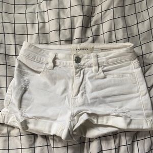 white pacsun shorts